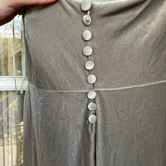 Revelry Quinn green velvet strapless dress - Picture 9 of 9